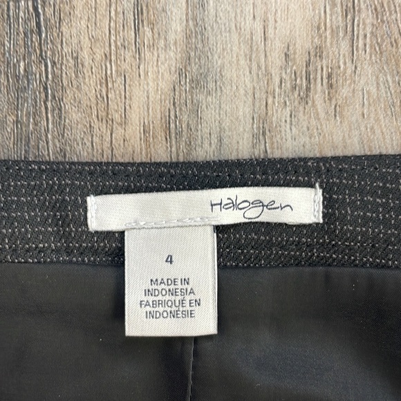 Halogen Women’s Black Pencil Skirt, size 4 - Picture 2 of 12